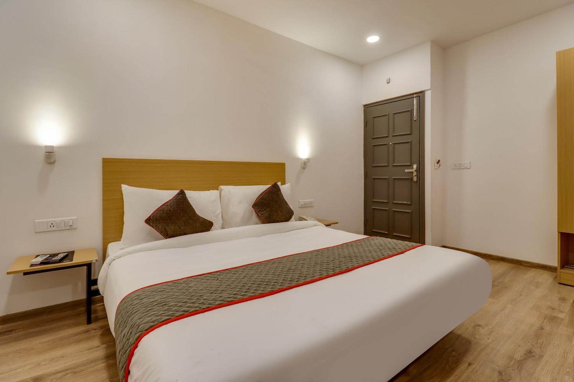 Hotel Townhouse Woodland Nagpur Esterno foto