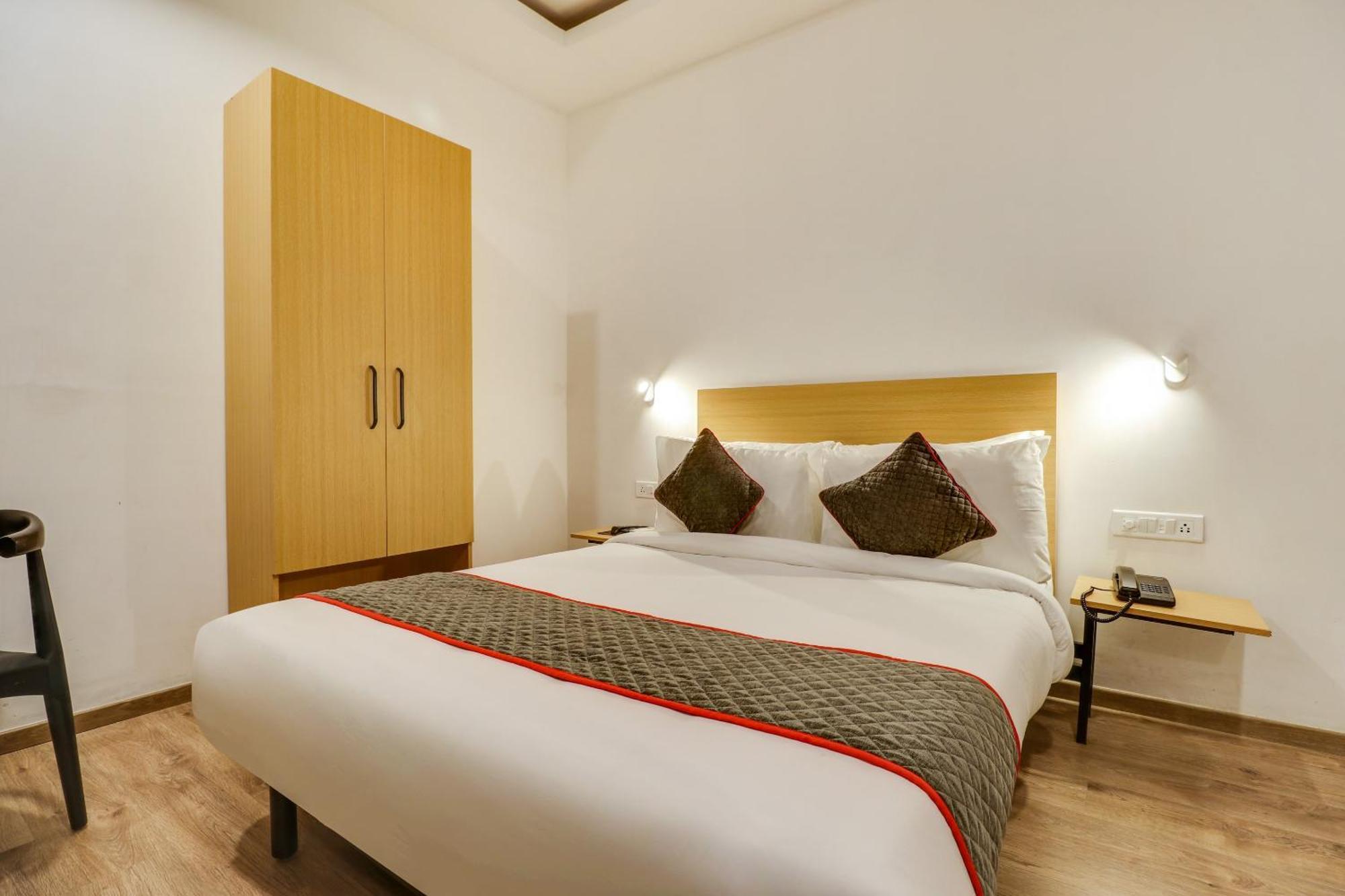 Hotel Townhouse Woodland Nagpur Esterno foto