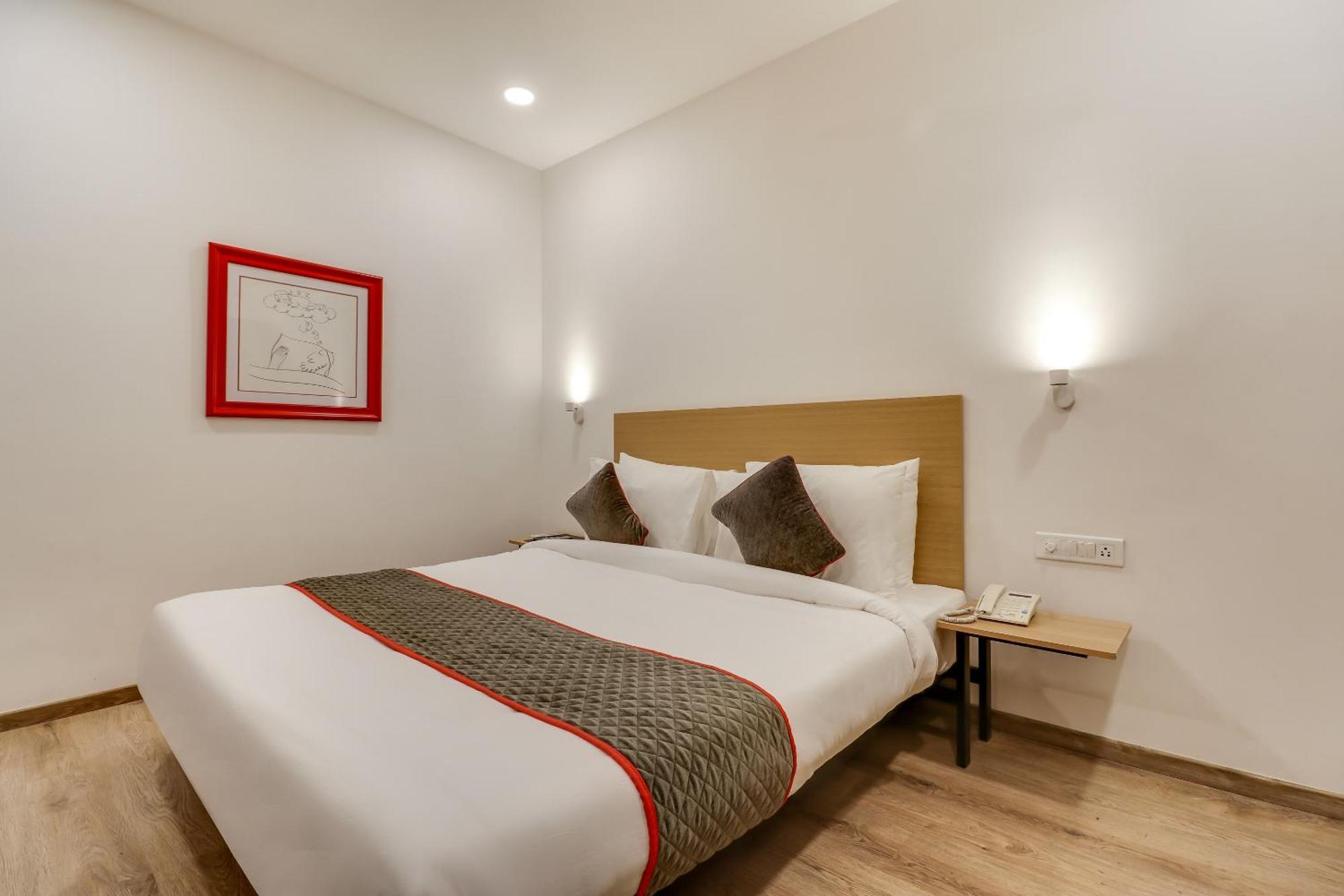 Hotel Townhouse Woodland Nagpur Esterno foto